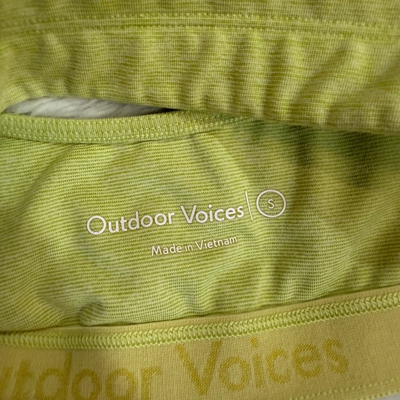 Outdoor Voices Vibrant Green Sports Bra - Picture 5 of 5